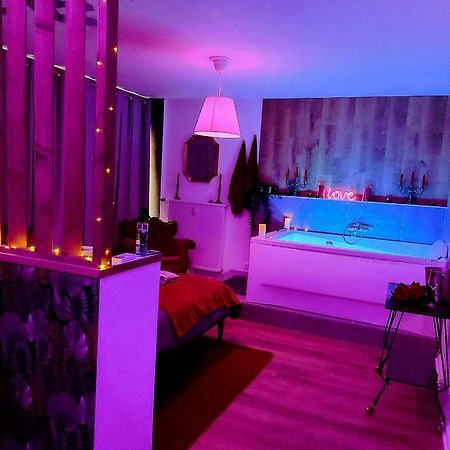 Superbe Appartement Colmar Avec Vue Et Jacuzzi Exterior foto